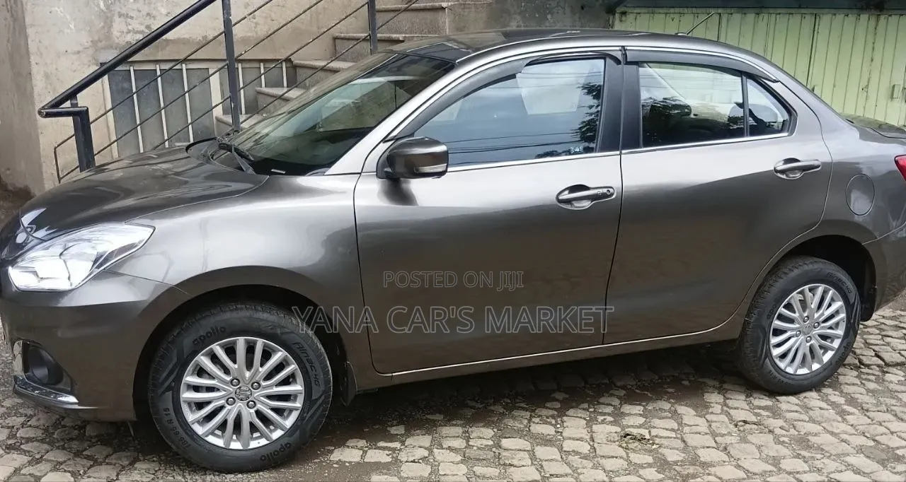 Suzuki Dzire 2022 Gray
