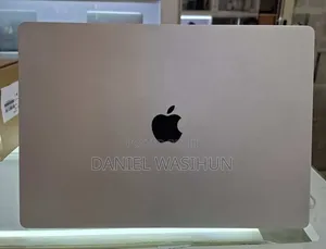 New Laptop Apple MacBook Pro 2020 M1 16GB Apple M1 Pro SSD 512GB