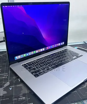 New Laptop Apple MacBook 32GB Intel Core i9 SSD 512GB