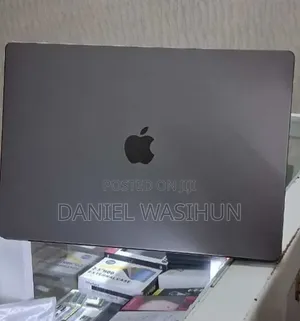 New Laptop Apple MacBook Pro 2021 M1 Max 32GB Apple M1 Max SSD 1T