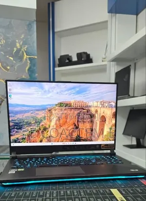 New Laptop Asus 32GB AMD Ryzen 9 SSD 1T