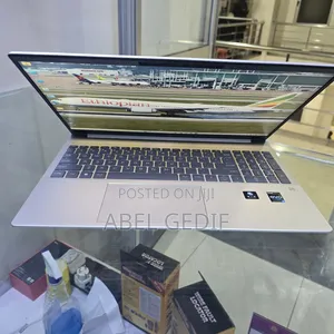 New Laptop HP Pavilion 15 16GB Intel Core i7 SSD 1T