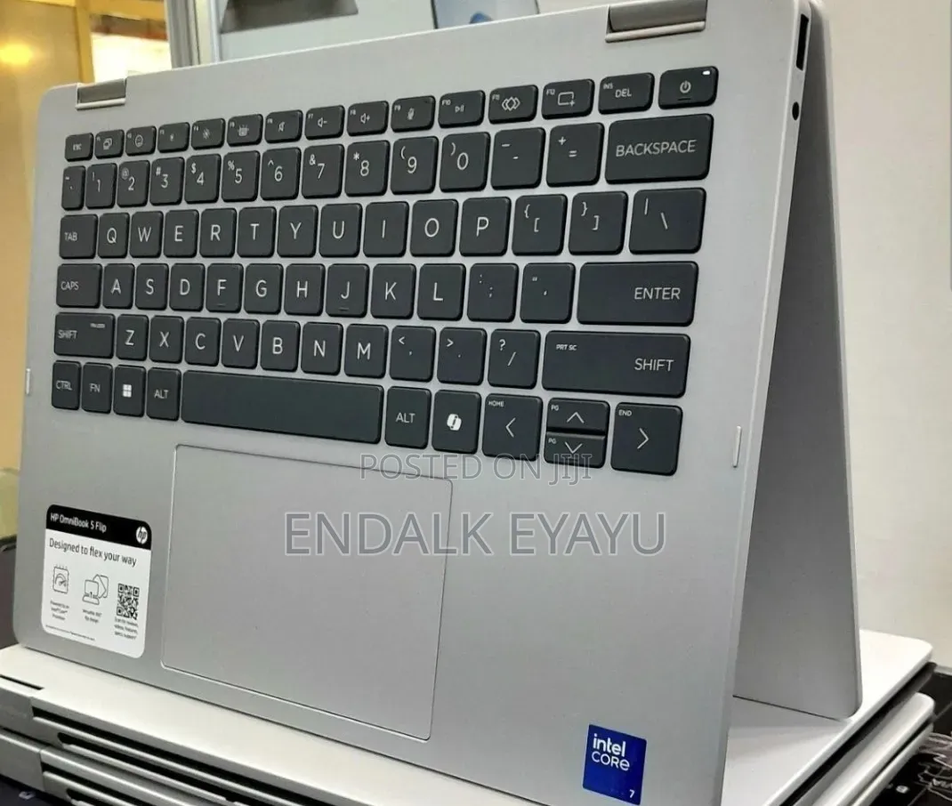 New Laptop HP OmniBook X Flip 14" 16GB Intel Core 7 SSD 512GB