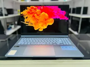 New Laptop Asus VivoBook 15 X505BA 16GB Intel Core Ultra 7 SSD 512GB