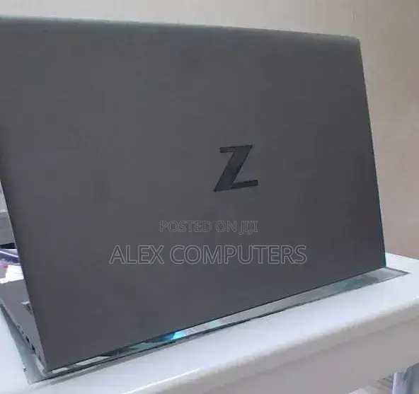 New Laptop HP ZBook Fury 15 G8 16GB Intel Core i7 SSD 512GB