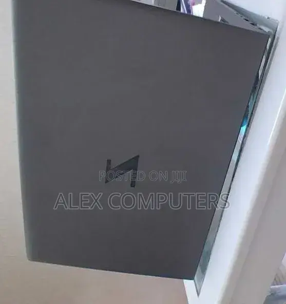 New Laptop HP ZBook Fury 15 G8 16GB Intel Core i7 SSD 512GB