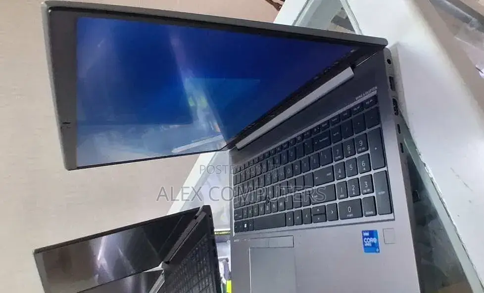 New Laptop HP ZBook Fury 15 G8 16GB Intel Core i7 SSD 512GB