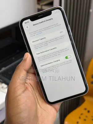Apple iPhone 11 64 GB Purple