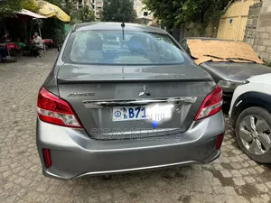 Mitsubishi Attrage 2020 Gray