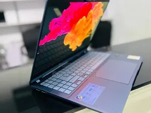 New Laptop Asus VivoBook 15 X505BA 16GB Intel Core Ultra 7 SSD 512GB
