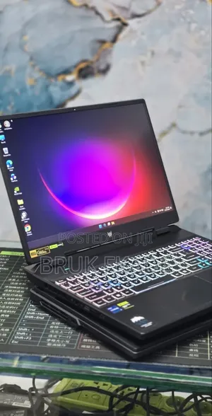 New Laptop Acer Predator Helios Neo 16 16GB Intel Core i7 SSD 512GB