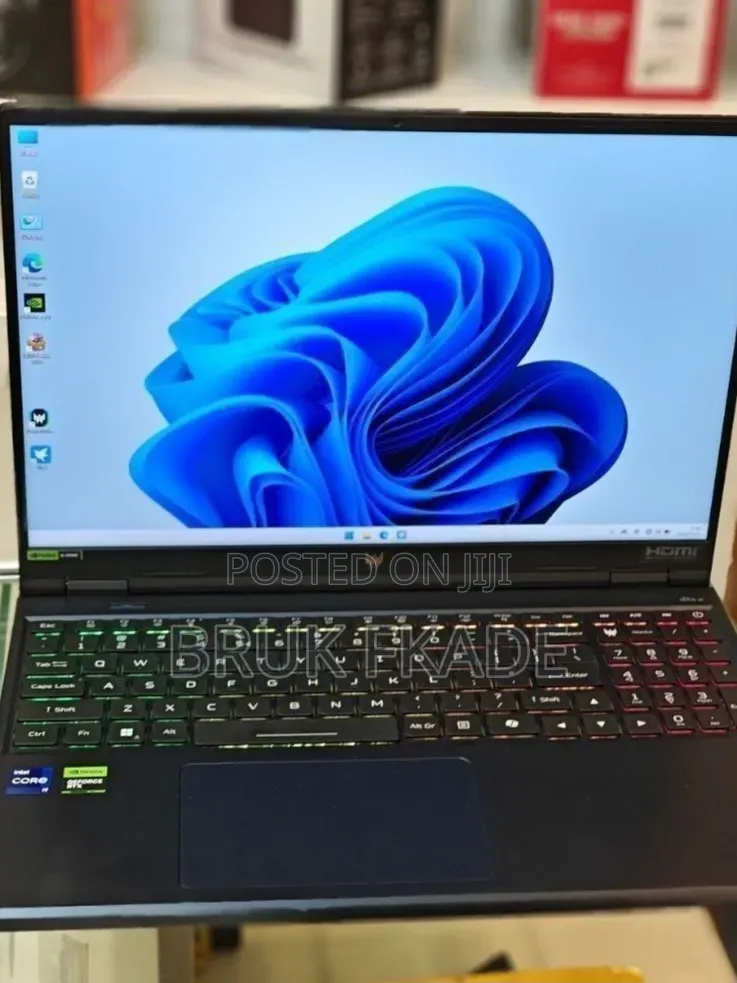 New Laptop Acer Predator Helios Neo 16 16GB Intel Core i9 SSD 1T