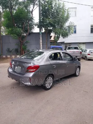 Mitsubishi Attrage 2022 Gray