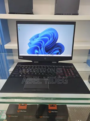 New Laptop HP Omen 15-dh002nr 16GB Intel Core i7 SSD 1T