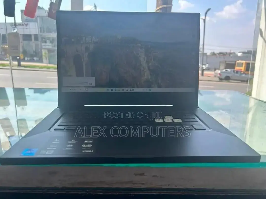 New Laptop Asus TUF Gaming A15 16GB Intel Core i7 SSD 512GB