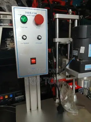 ፡ይህ መሳሪያ DDX450 ከፊል-አውቶማቲክ (Semi-Automatic) የጠርሙስ ክዳን መዝጊያ (Capping
