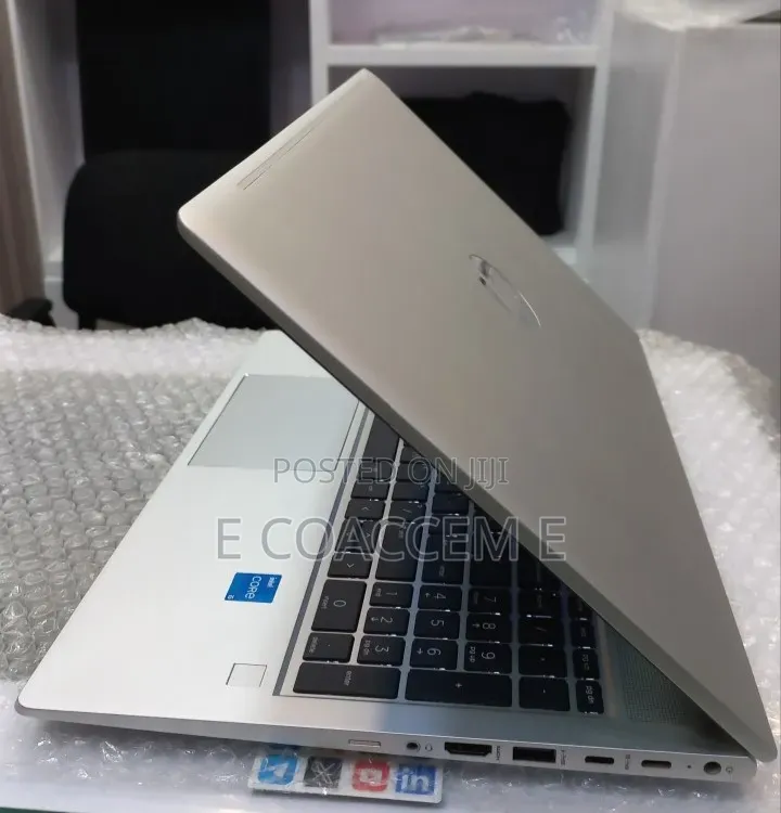 New Laptop HP 16GB Intel Core i5 SSD 512GB