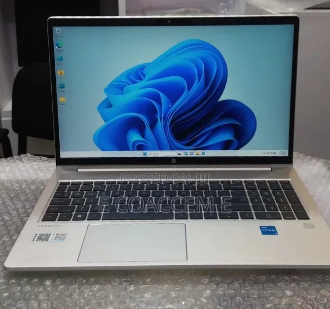 New Laptop HP 16GB Intel Core i5 SSD 512GB