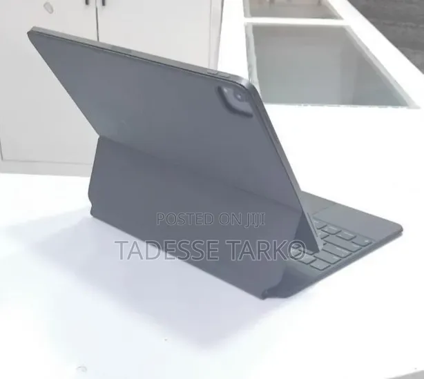 New Apple iPad Pro 256 GB Silver