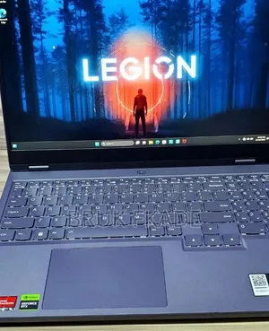 New Laptop Lenovo Legion 5 16GB AMD Ryzen 7 SSD 512GB