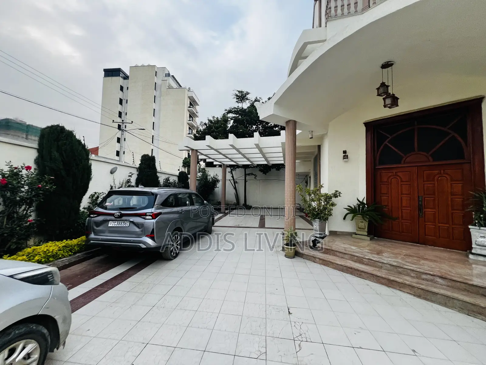 Furnished 10bdrm Apartment in Bole for rent