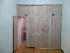 6bdrm Villa in Bole for sale