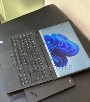 New Laptop Lenovo ThinkPad X1 Carbon 16GB Intel Core i5 SSD 512GB