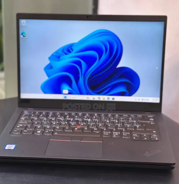 New Laptop Lenovo ThinkPad X1 Carbon 16GB Intel Core i5 SSD 512GB