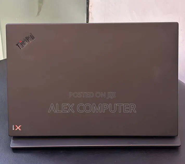 New Laptop Lenovo ThinkPad X1 Carbon 16GB Intel Core i5 SSD 512GB
