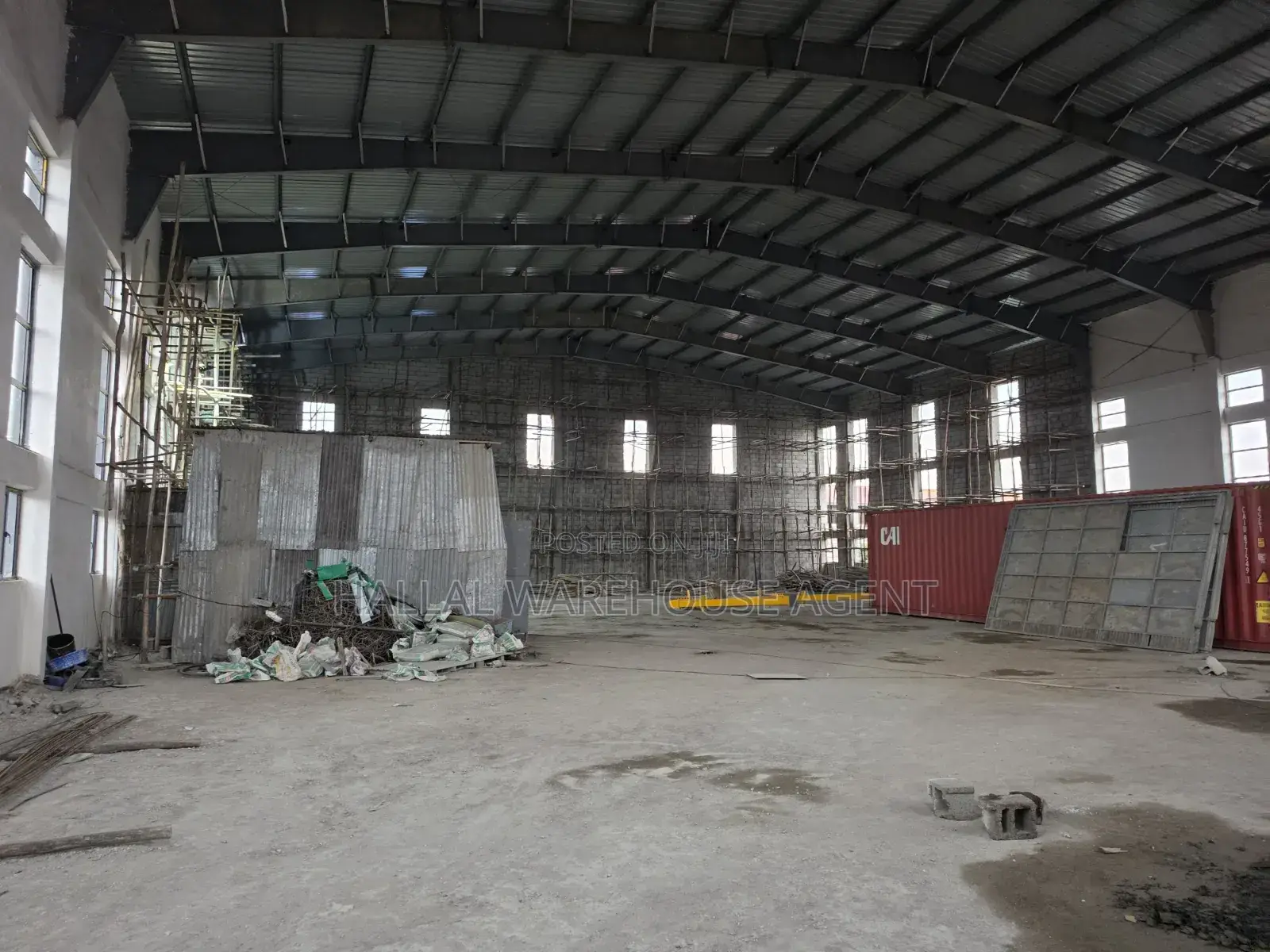2800m2 Warehouse for RWNT at Kality
