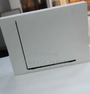 New Laptop Apple MacBook Air 2026 M5 16GB Apple M5 SSD 512GB