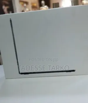 New Laptop Apple MacBook Air 2026 M5 16GB Apple M5 SSD 512GB