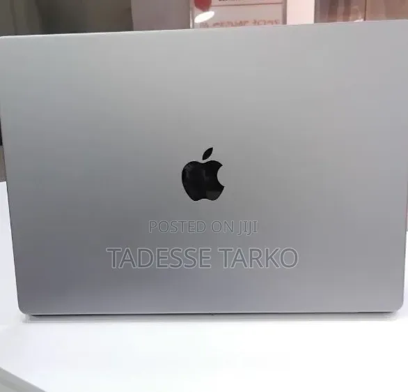 New Laptop Apple MacBook Pro 2021 M1 32GB Apple M1 Pro SSD 1T