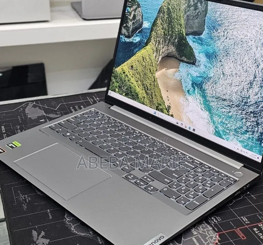 New Laptop Lenovo ThinkBook 15 32GB Intel Core i7 SSD 512GB