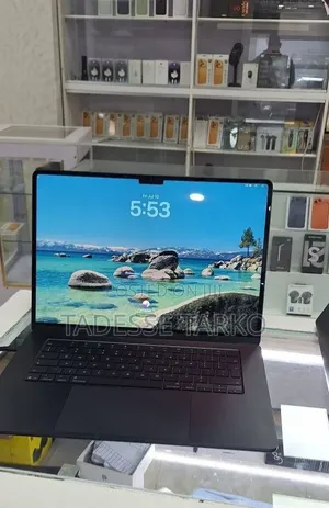 New Laptop Apple MacBook Air 2025 M4 16GB Apple M1 SSD 256GB