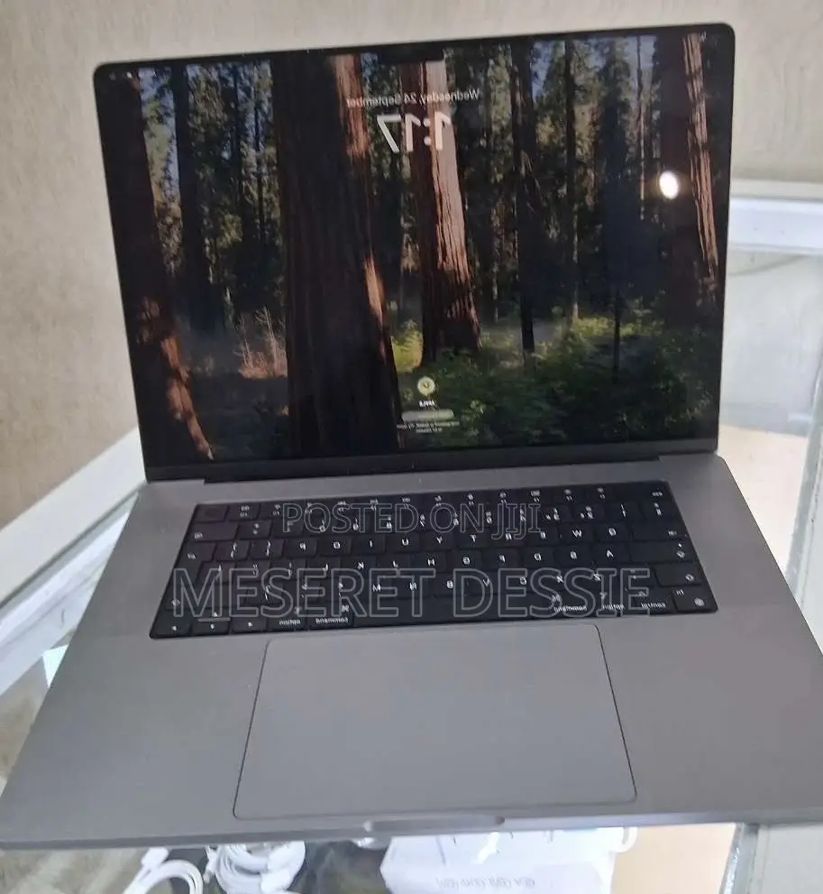 New Laptop Apple MacBook Air 2020 M1 16GB Apple M1 Pro SSD 512GB