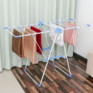 የልብስ ማስጫ እና ማደራረቂያ