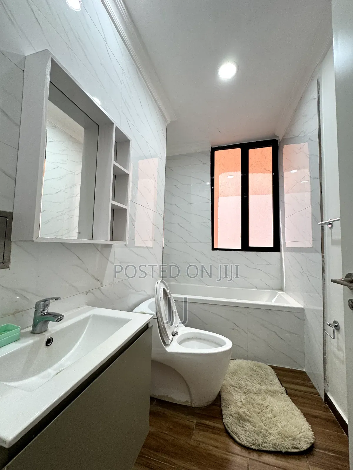 Furnished 2bdrm Apartment in Bole for rent