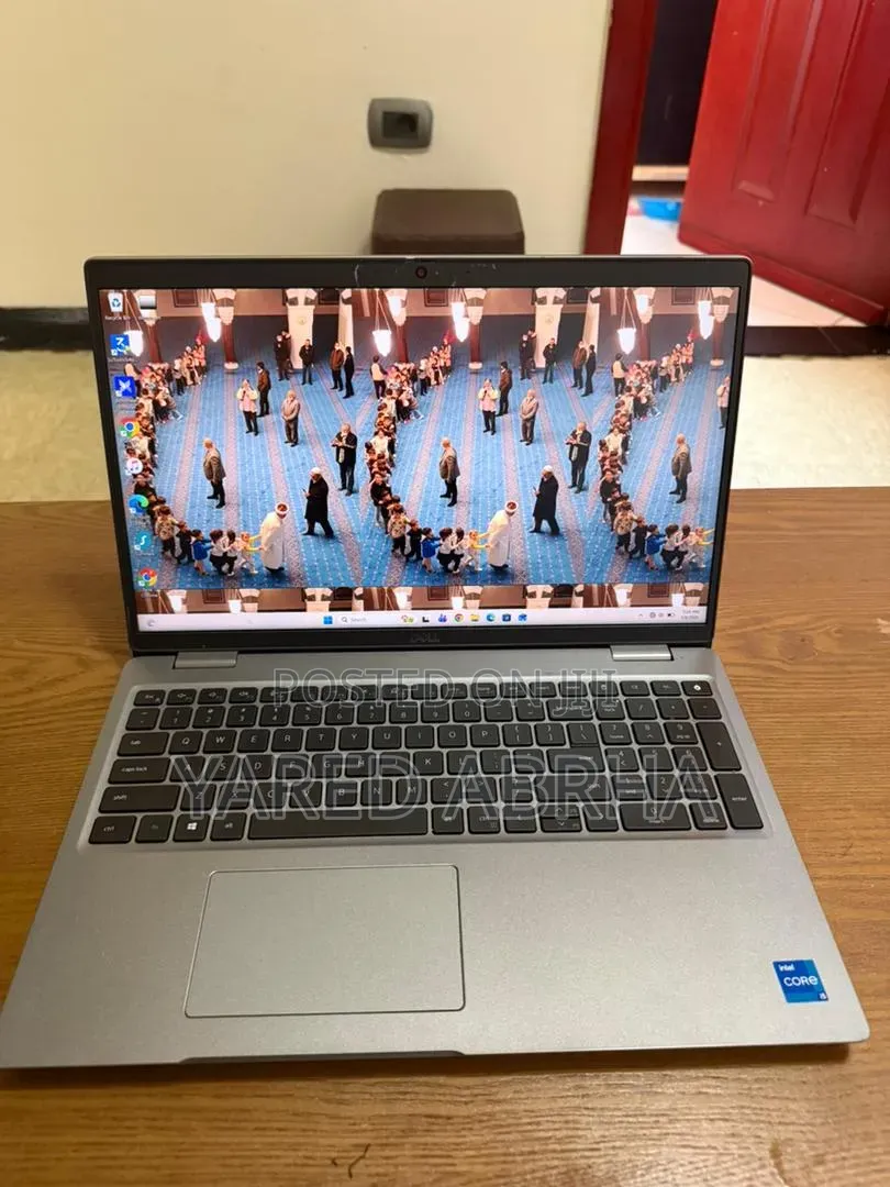 New Laptop Dell Latitude 5520 16GB Intel Core i5 SSD 512GB
