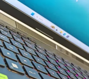 New Laptop Asus ROG Strix G15 16GB Intel Core i9 SSD 1T