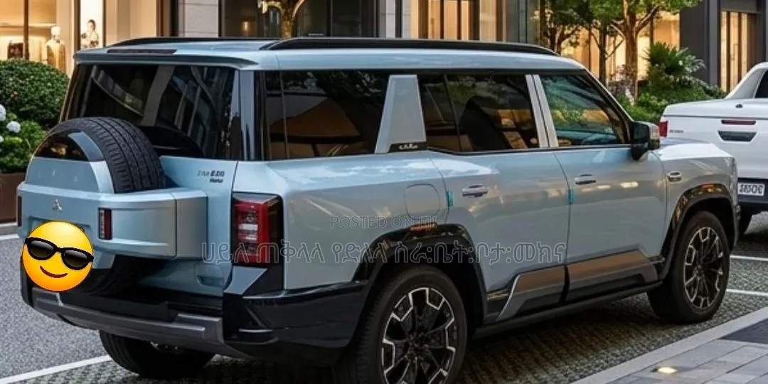 BYD Leopard 8 2.0 Hybrid AWD 2025 Blue