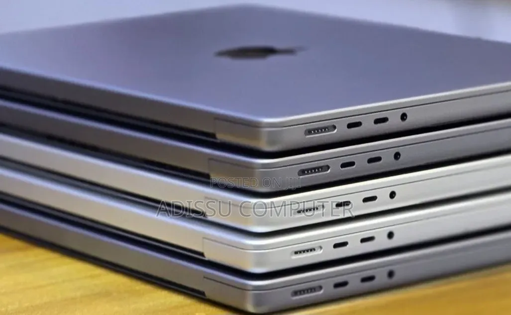 New Laptop Apple MacBook Pro 2019 32GB Apple M1 SSD 512GB