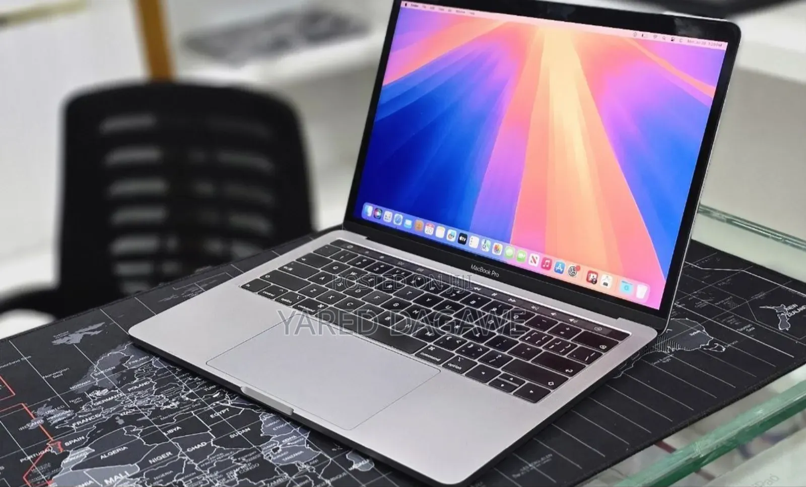 New Laptop Apple MacBook Pro 2019 16GB Intel Core i7 SSD 256GB
