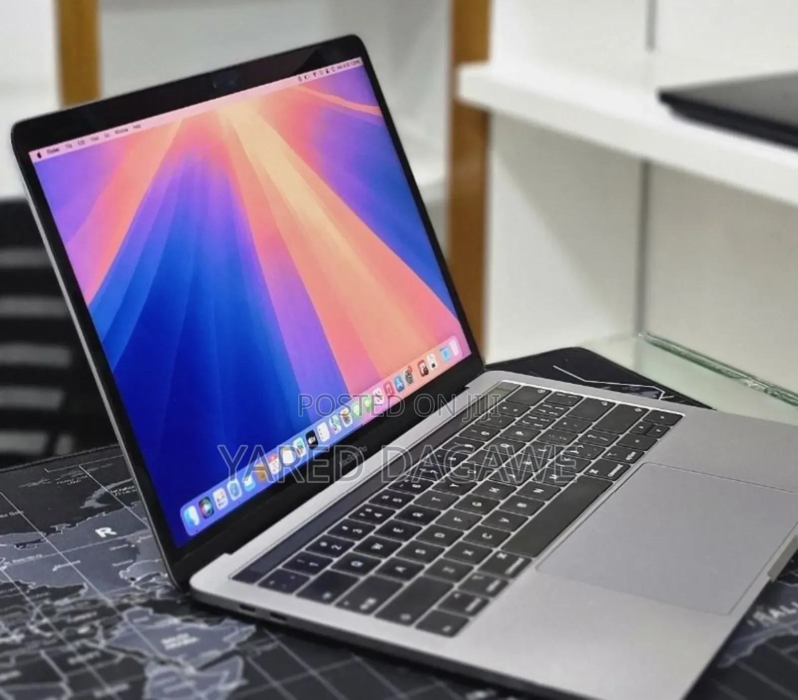 New Laptop Apple MacBook Pro 2019 16GB Intel Core i7 SSD 256GB