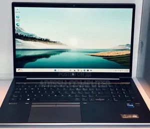 New Laptop HP 32GB Intel Core i7 SSD 512GB