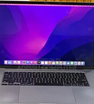 New Laptop Apple MacBook 2018 32GB Intel Core i9 SSD 2T