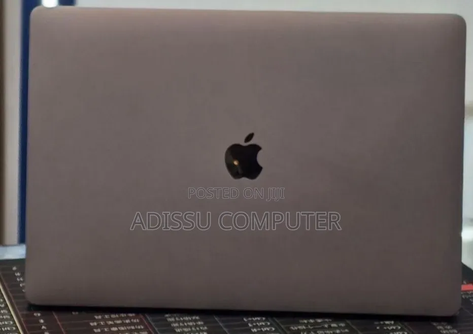 New Laptop Apple MacBook Pro 2019 16GB Intel Core i9 SSD 2T