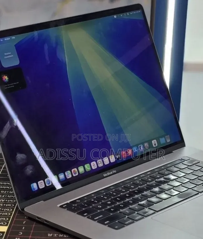 New Laptop Apple MacBook Pro 2019 16GB Intel Core i9 SSD 2T