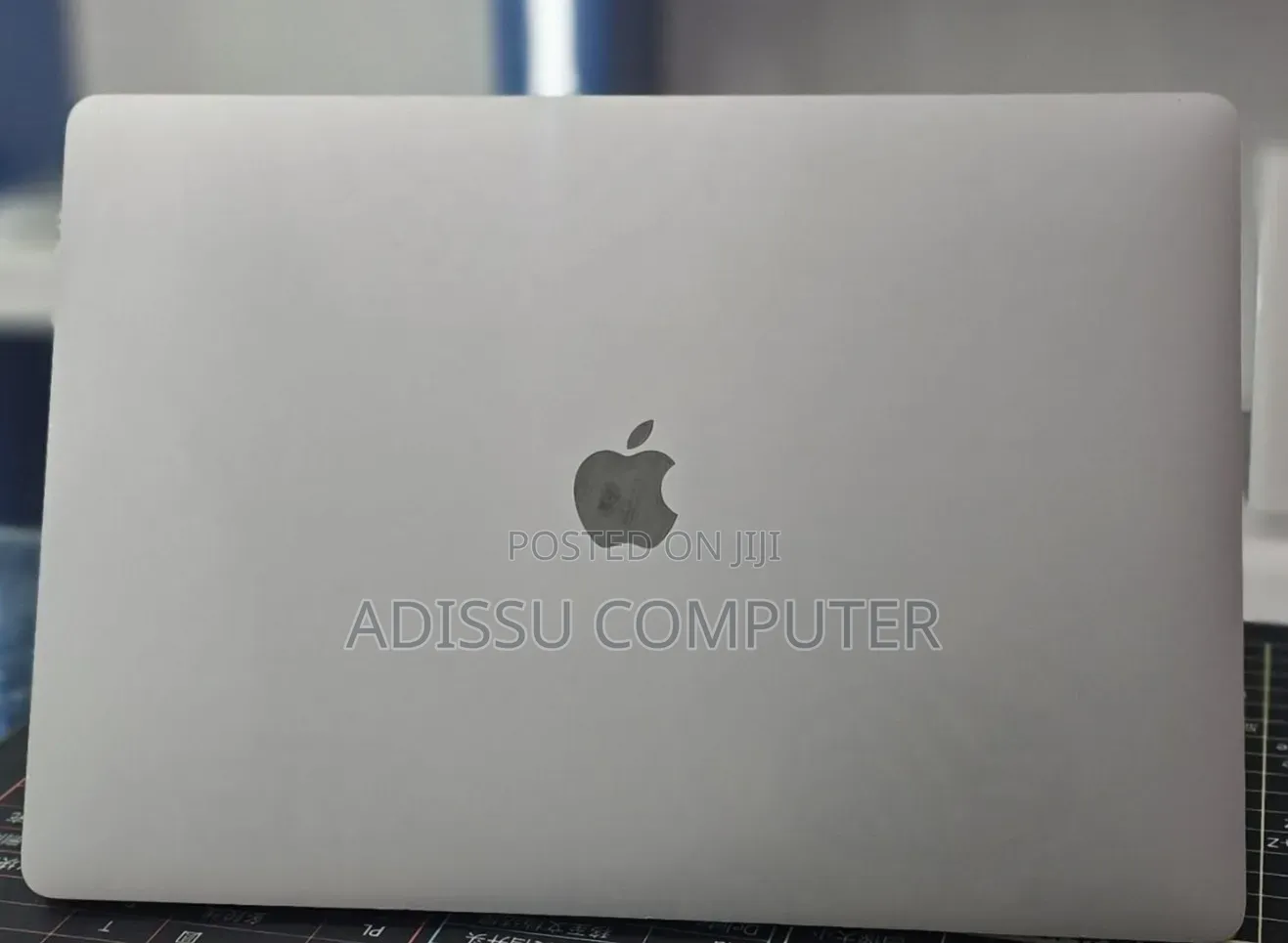 New Laptop Apple MacBook Pro 2019 32GB Intel Core i9 SSD 1T