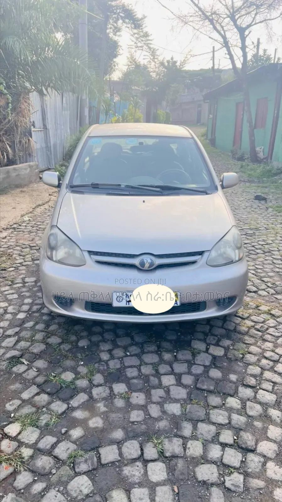 Toyota Platz 2005 Gold